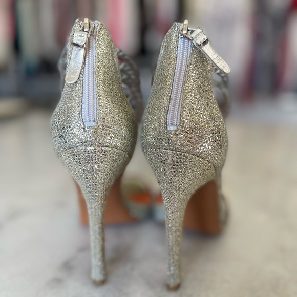 Sparkly Metallic Gold Via Spiga heels 7.5M - Picture 4 of 5